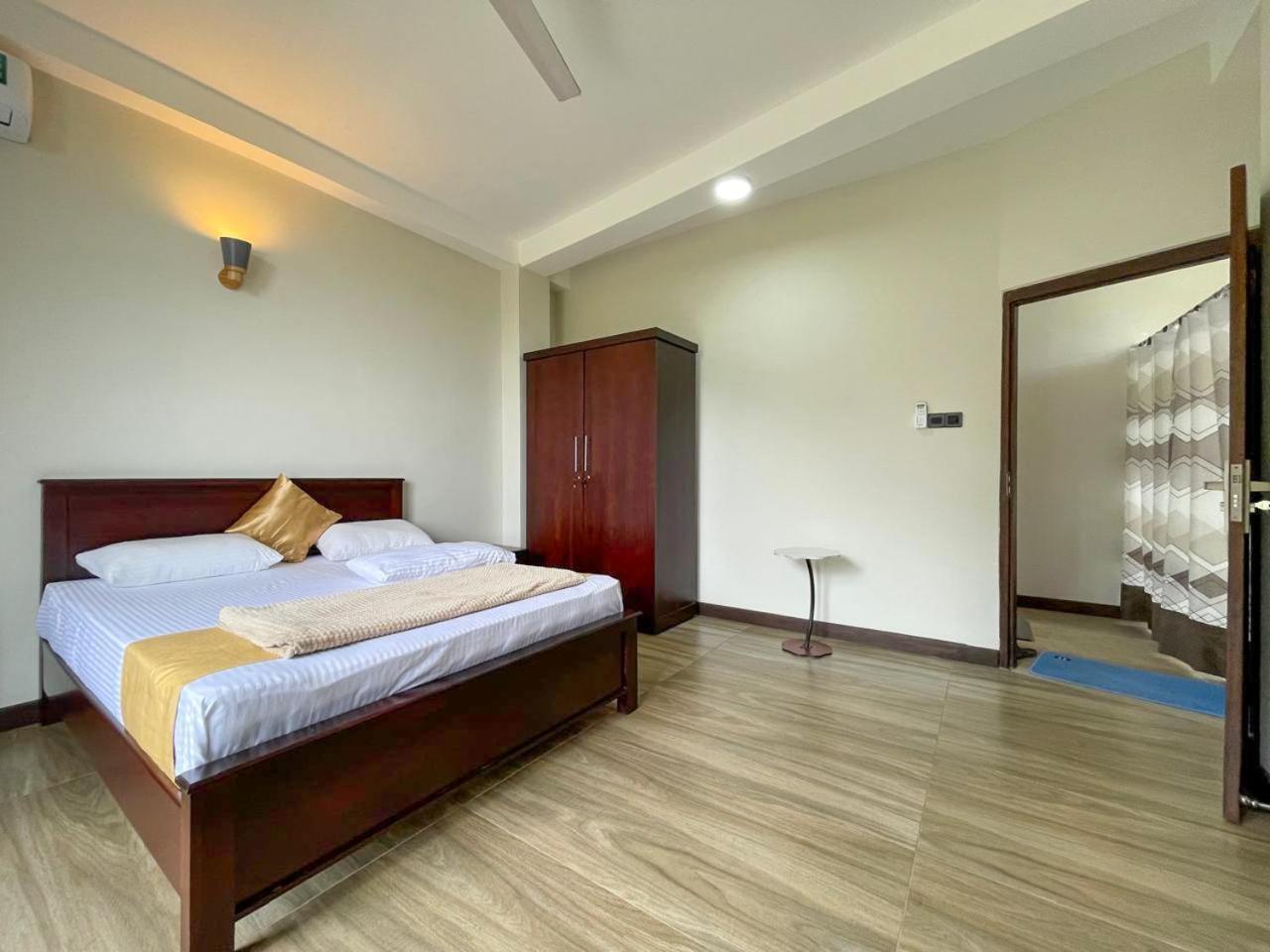 Lush Breeze Hotel Kandy Exterior photo